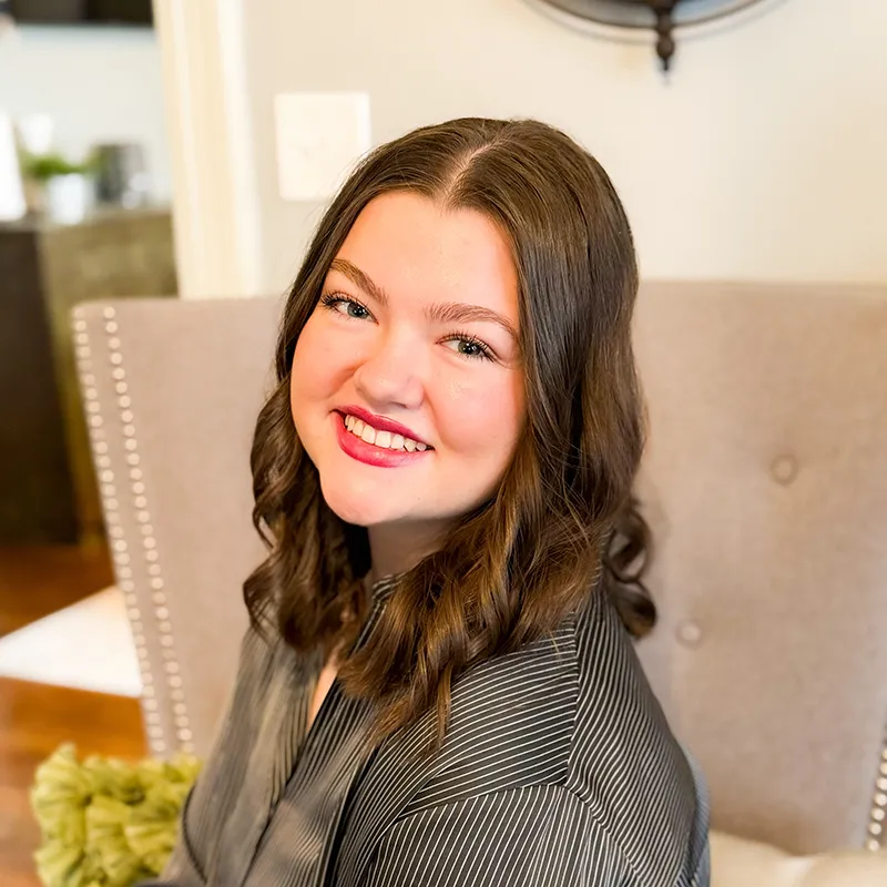 About 4 Leah Hetzler - Rethink Media Group